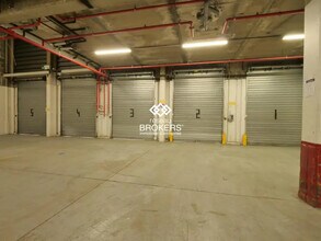 Industrial in Herblay to rent Interior Photo- Image 2 of 5