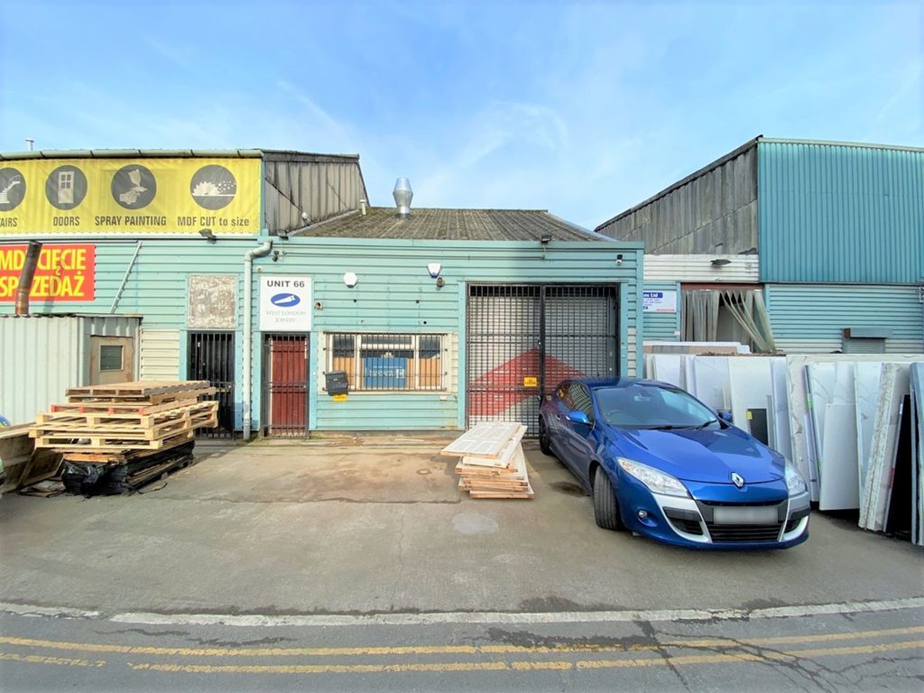 66 Trumpers Way, London for sale Primary Photo- Image 1 of 1