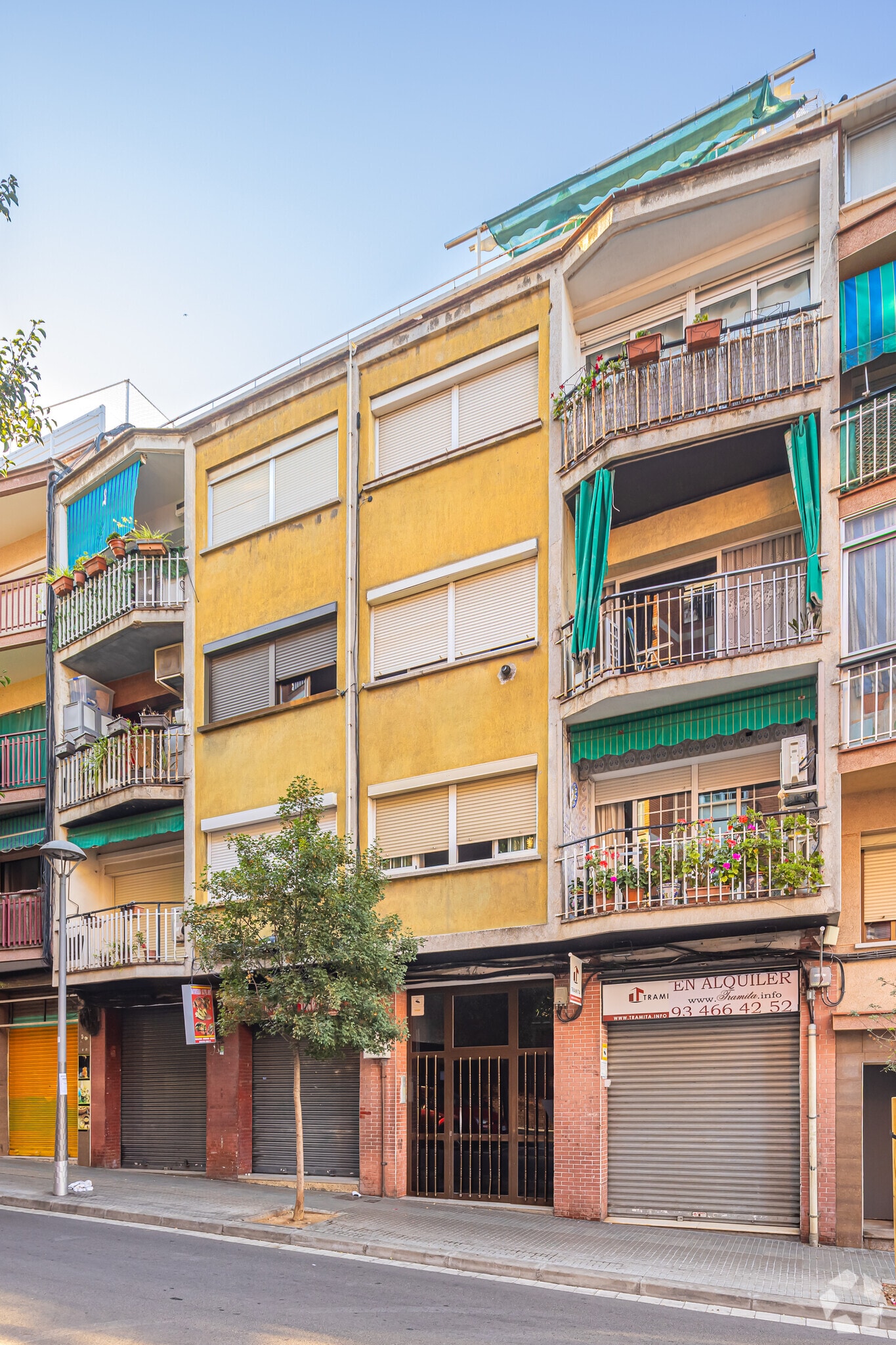 Carrer Mila Fontanals, 34, Santa Coloma de Gramenet, Barcelona to rent Primary Photo- Image 1 of 3