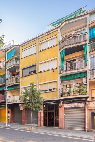 More details for Carrer Mila Fontanals, 34, Santa Coloma de Gramenet - Office to Rent