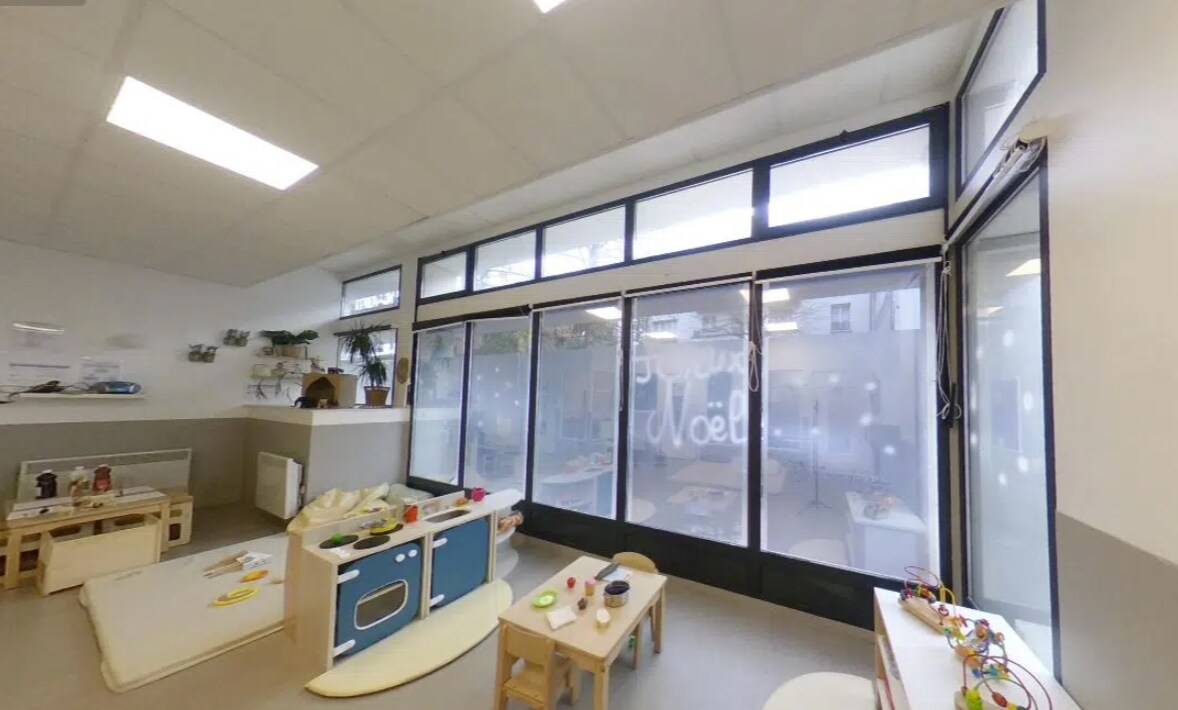 51 Rue De Verdun, Suresnes to rent Interior Photo- Image 1 of 6