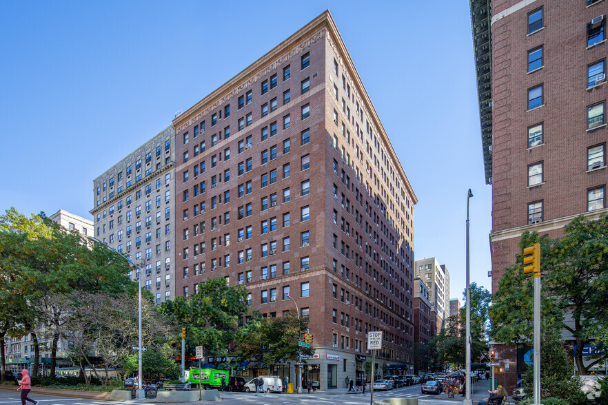 215 W 90th St, New York, NY for sale - Building Photo - Image 1 of 1