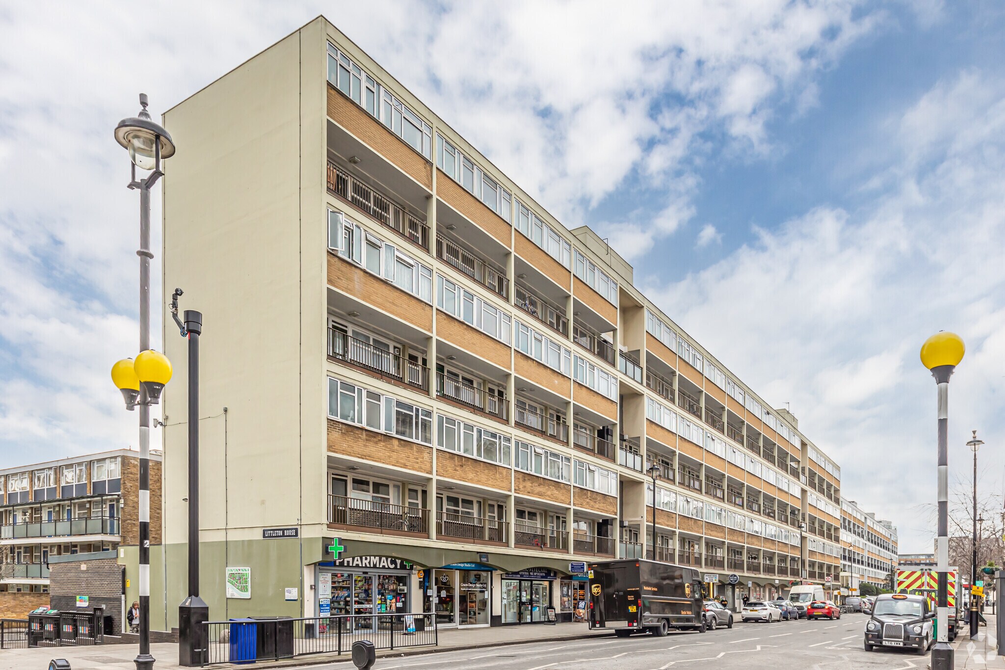 105-133 Lupus St, London for sale Primary Photo- Image 1 of 1