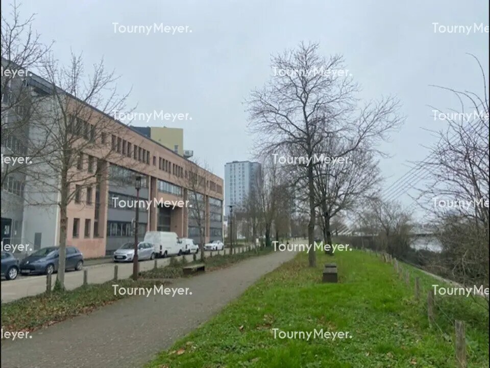 Office in Nantes for sale Building Photo- Image 1 of 15