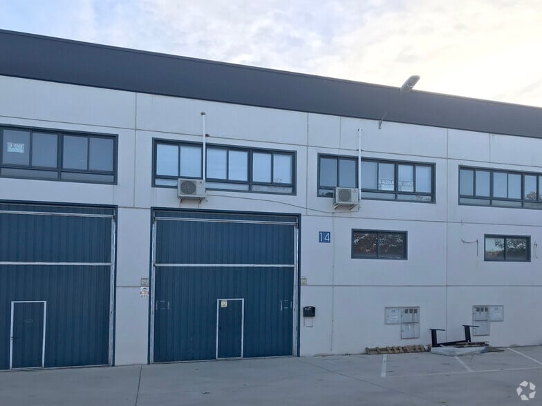 Carretera Ajalvir, 12, Alcalá de Henares, Madrid for sale - Interior Photo - Image 1 of 1