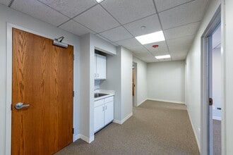 134 N LaSalle St, Chicago, IL to rent Building Photo- Image 2 of 5