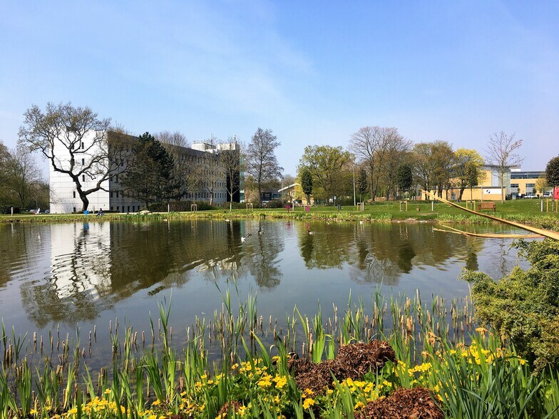 1 Warrington Rd, Warrington to rent - Building Photo - Image 2 of 26