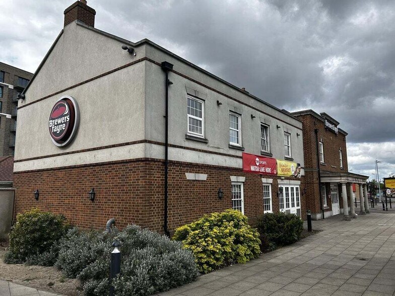 2 New Rd, Dagenham for sale - Building Photo - Image 3 of 27