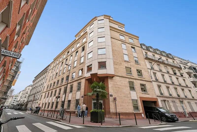 43 Rue Jean Jaurès, Levallois-Perret to rent - Building Photo - Image 1 of 1
