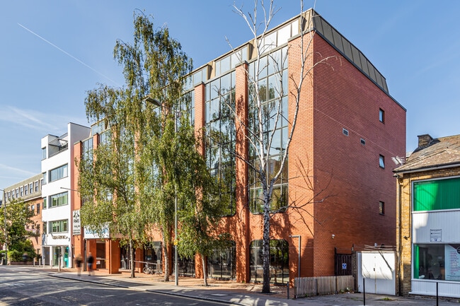 More details for 9-17 Eastern Rd, Romford - Co-working to Rent