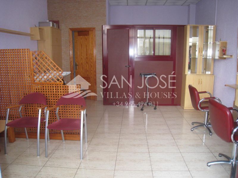 Retail in Aspe, Alicante to rent Interior Photo- Image 1 of 6