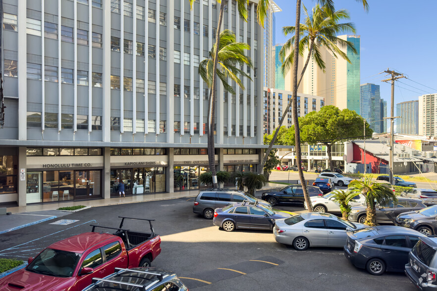 1311 Kapiolani Blvd, Honolulu, HI for rent - Building Photo - Image 2 of 8