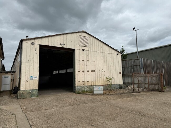 More details for Ministry Rd, Thatcham - Industrial to Rent