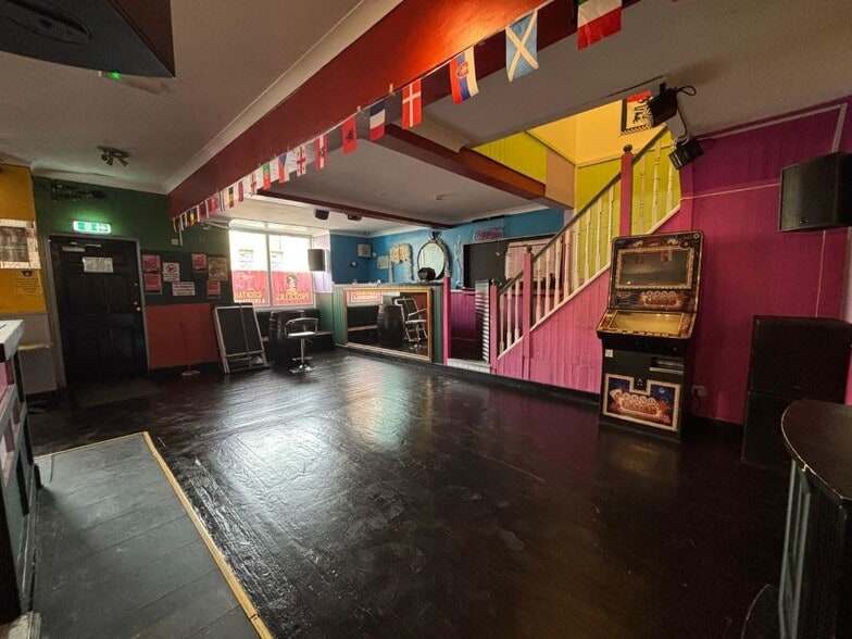 5 Queen St, Stoke On Trent for sale - Building Photo - Image 3 of 4