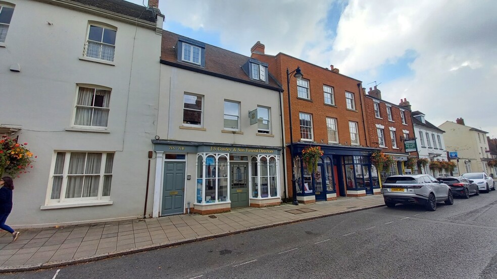 71-71B High St, Milton Keynes for sale - Building Photo - Image 1 of 6