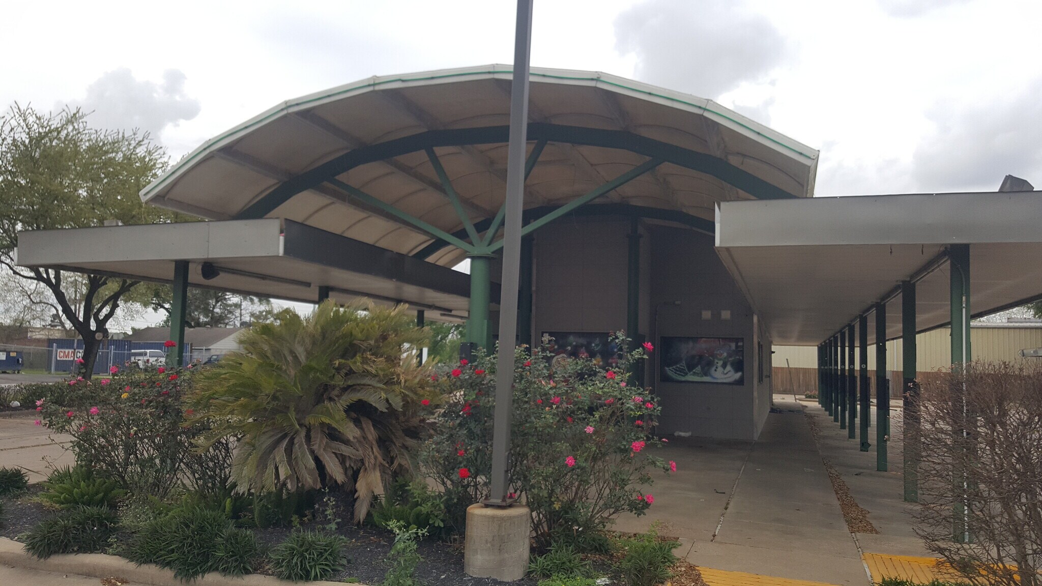 1050 Uvalde Rd, Houston, TX for sale Primary Photo- Image 1 of 1