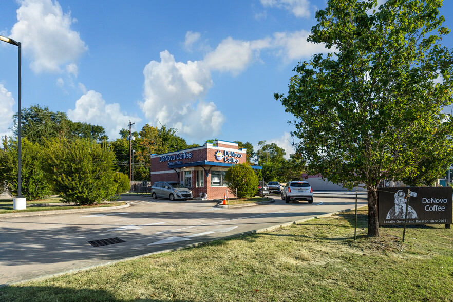 520 W Main St, Tomball, TX for sale - Building Photo - Image 3 of 10