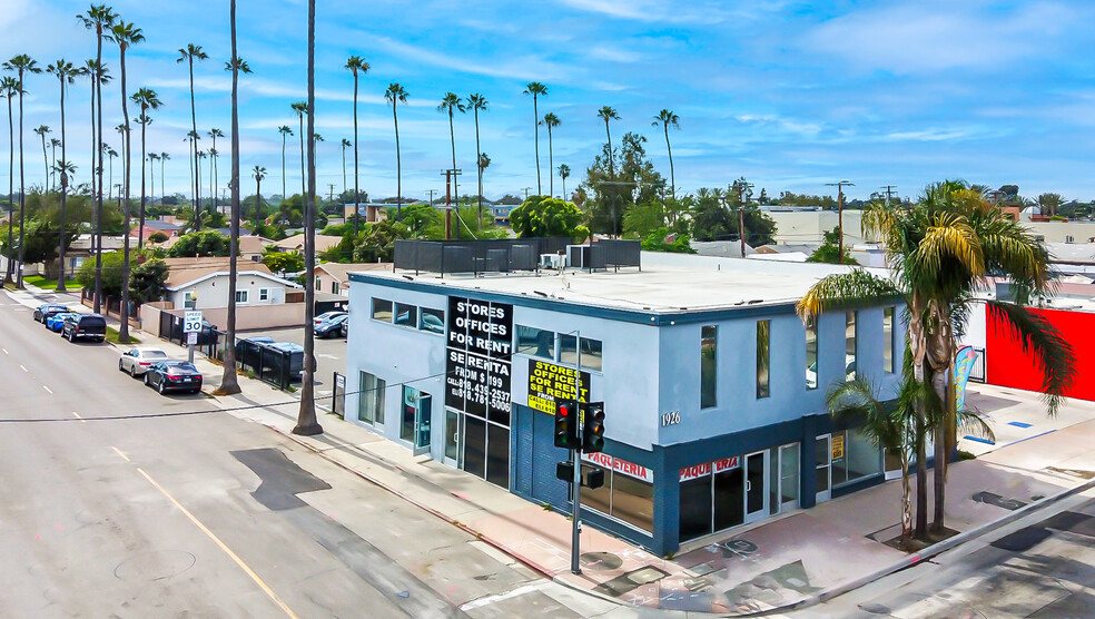 1926 S Main St, Santa Ana, CA for rent - Building Photo - Image 3 of 15