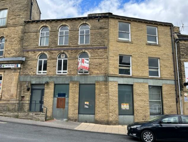 3-5 The Green, Bradford for sale - Building Photo - Image 1 of 1