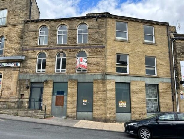 3-5 The Green, Bradford for sale Building Photo- Image 1 of 1