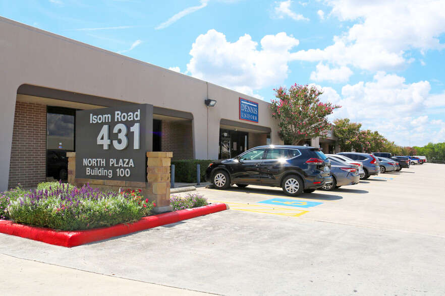 431 Isom Rd, San Antonio, TX for rent - Building Photo - Image 1 of 35