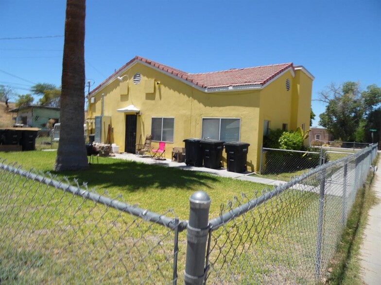 202 S Palm Dr, Blythe, CA for sale - Primary Photo - Image 1 of 1