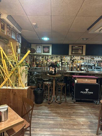 More details for Avenida Doctor Marañón, 20, Majadahonda - Retail to Rent