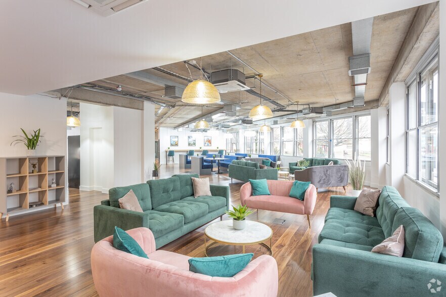 5 Fitzalan Pl, Cardiff for sale - Interior Photo - Image 1 of 1