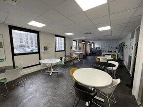 53 Boulevard De La République, Chatou to rent Interior Photo- Image 1 of 5