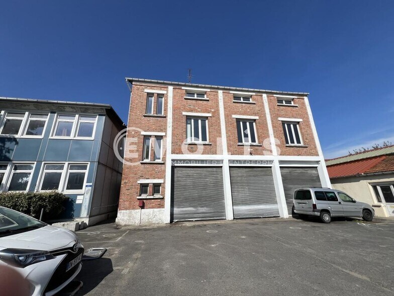 Office in Champigny-sur-Marne to rent - Building Photo - Image 1 of 11