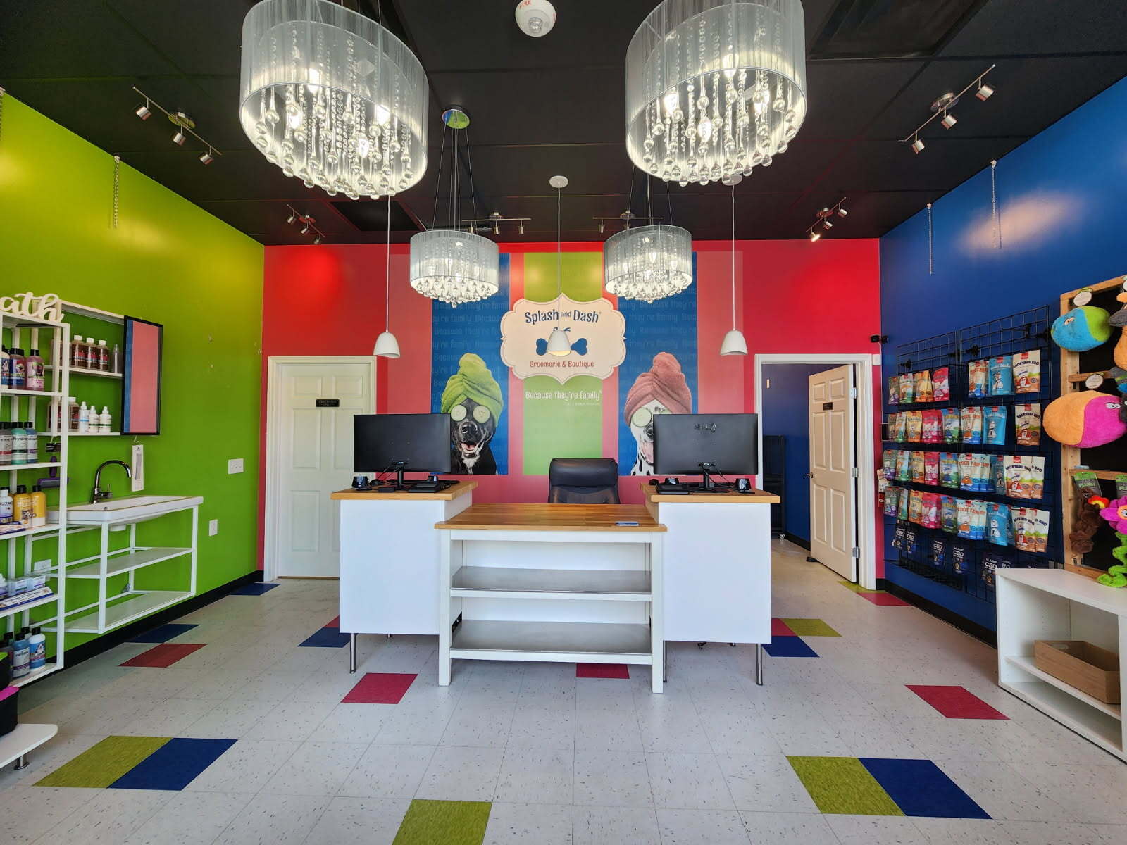 13517 University Blvd, Sugar Land, TX to rent Interior Photo- Image 1 of 7