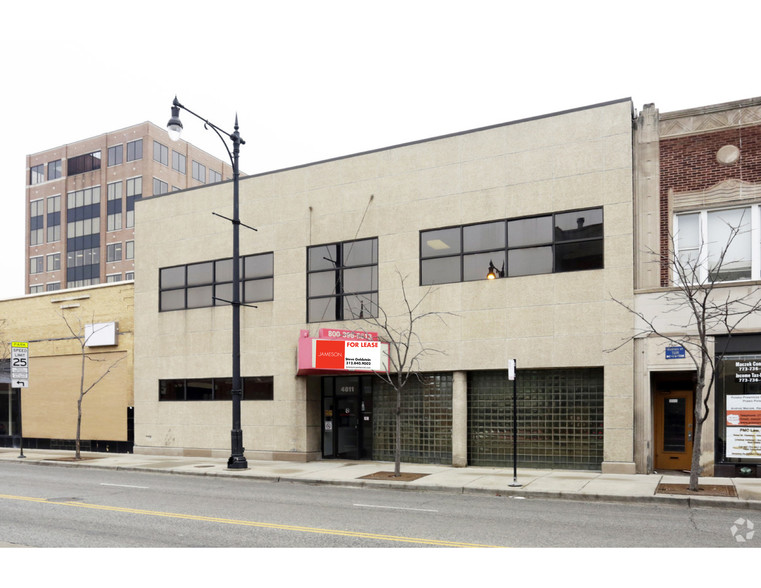 4811 N Milwaukee Ave, Chicago, IL for rent - Building Photo - Image 2 of 43