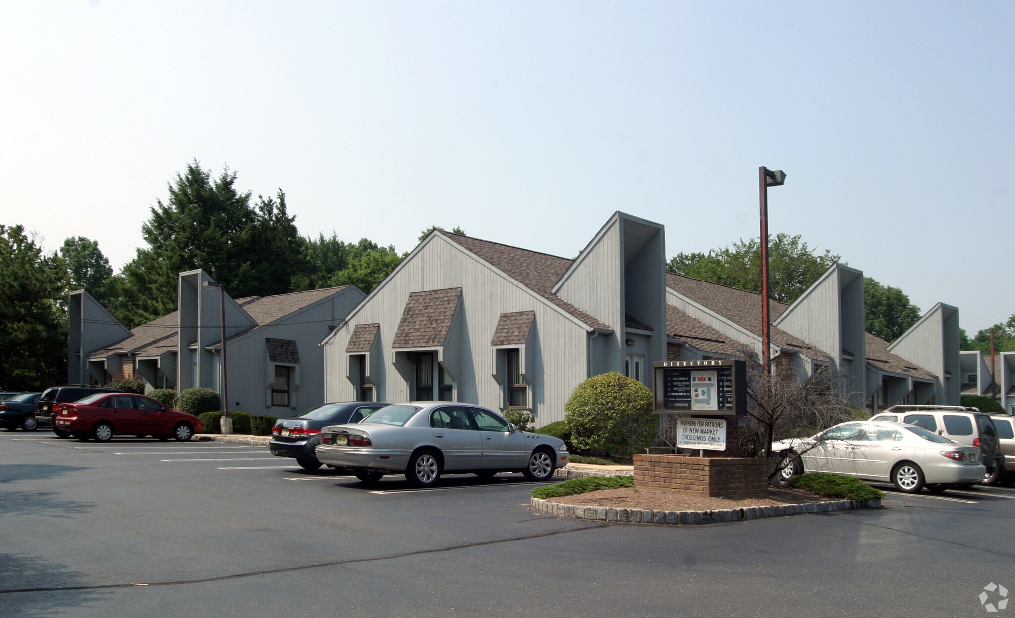 216 Stelton Rd, Piscataway, NJ for sale Primary Photo- Image 1 of 19