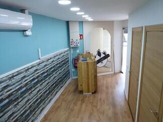 More details for Muralla de Sant Francesc, Manresa - Retail to Rent