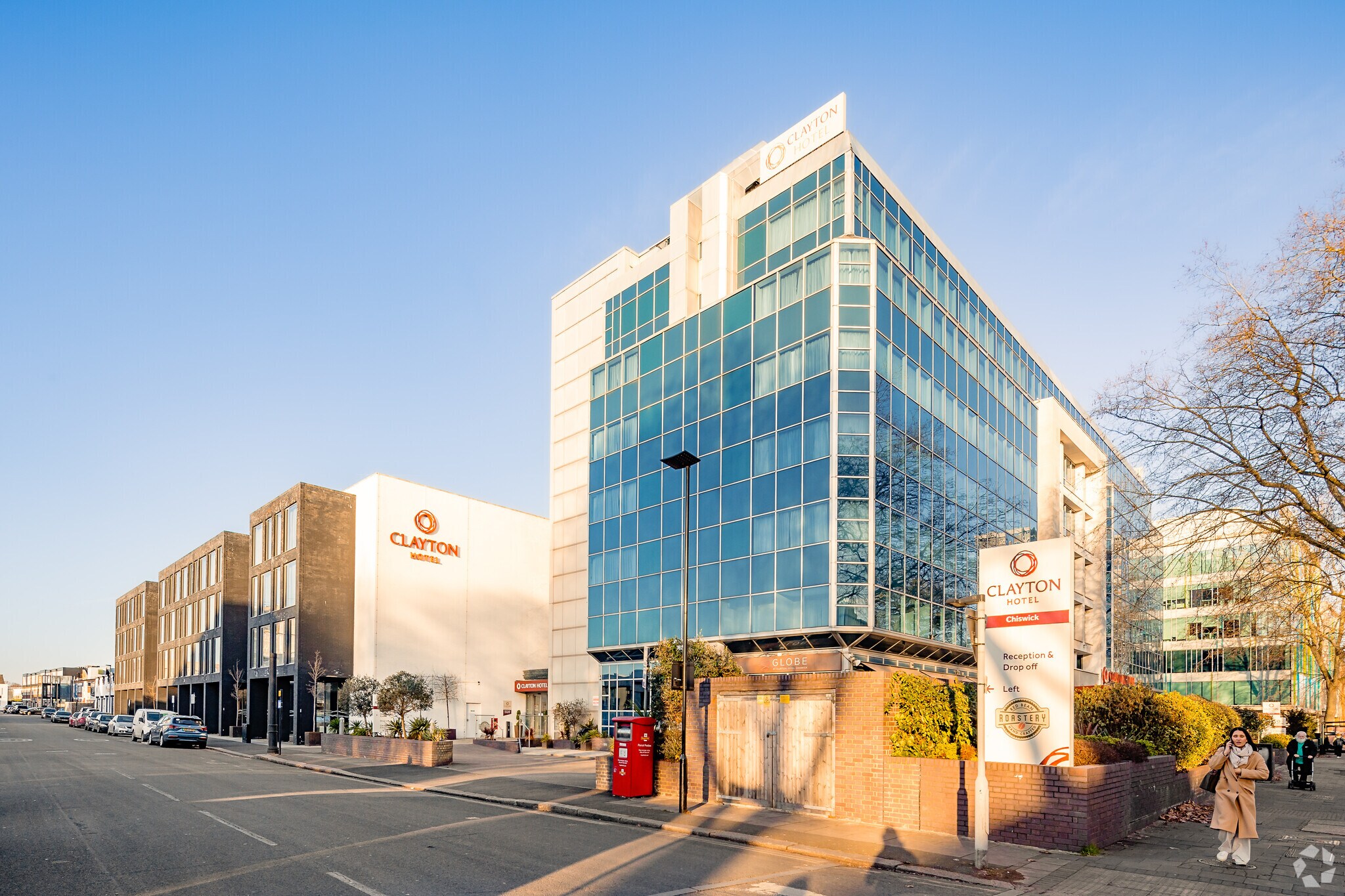 626 Chiswick High Rd, London for sale Primary Photo- Image 1 of 1