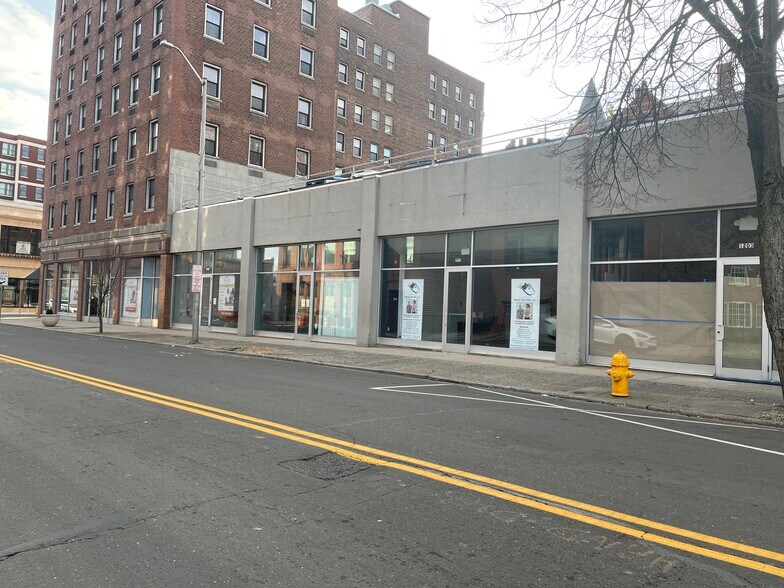 12031211 Main St, Bridgeport 06604