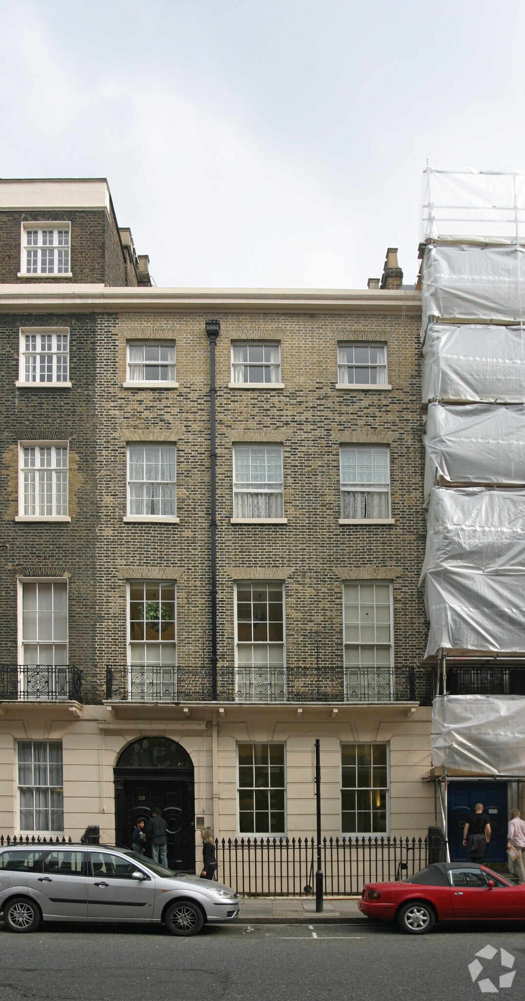128 Harley St, London for sale Primary Photo- Image 1 of 1