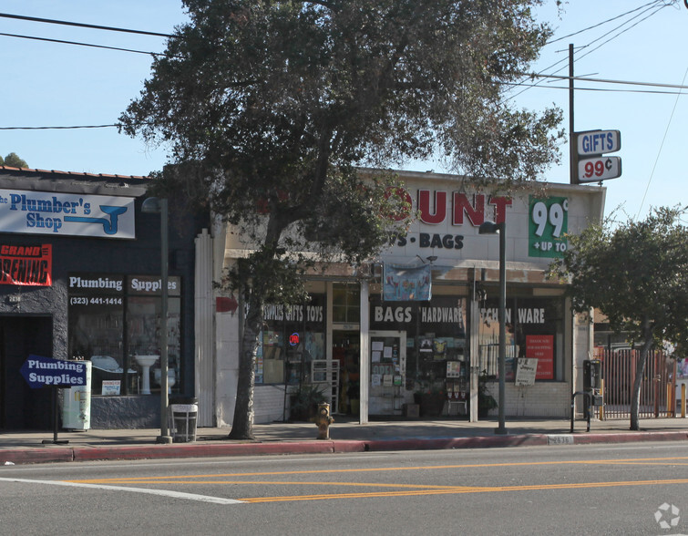 2634 N Figueroa St, Los Angeles, CA for rent - Building Photo - Image 2 of 9