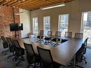 1512 Curtis St, Denver, CO to rent Interior Photo- Image 2 of 4