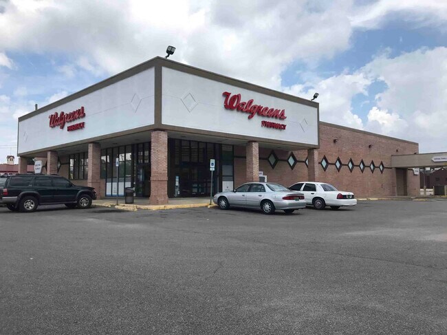 More details for 10 W Fairview Ave, Montgomery, AL - Retail to Rent
