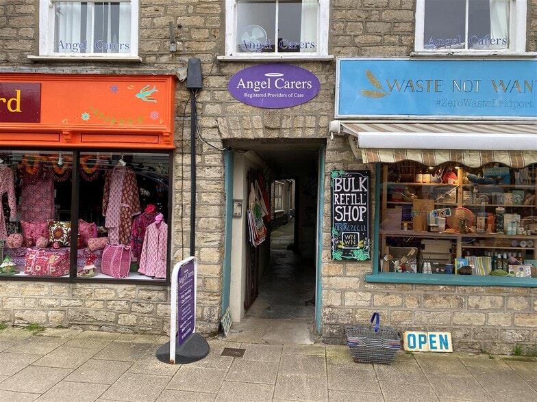 15-17 South St, Bridport for sale - Building Photo - Image 3 of 10