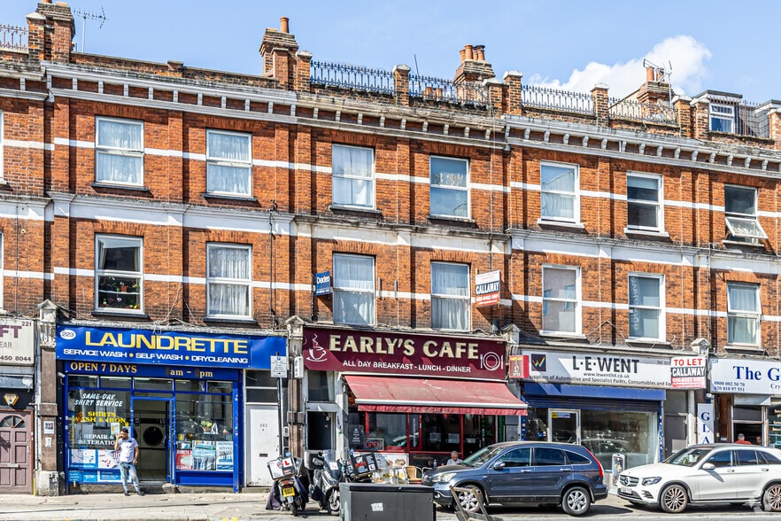 225 Cricklewood Broadway, London for sale - Building Photo - Image 2 of 2