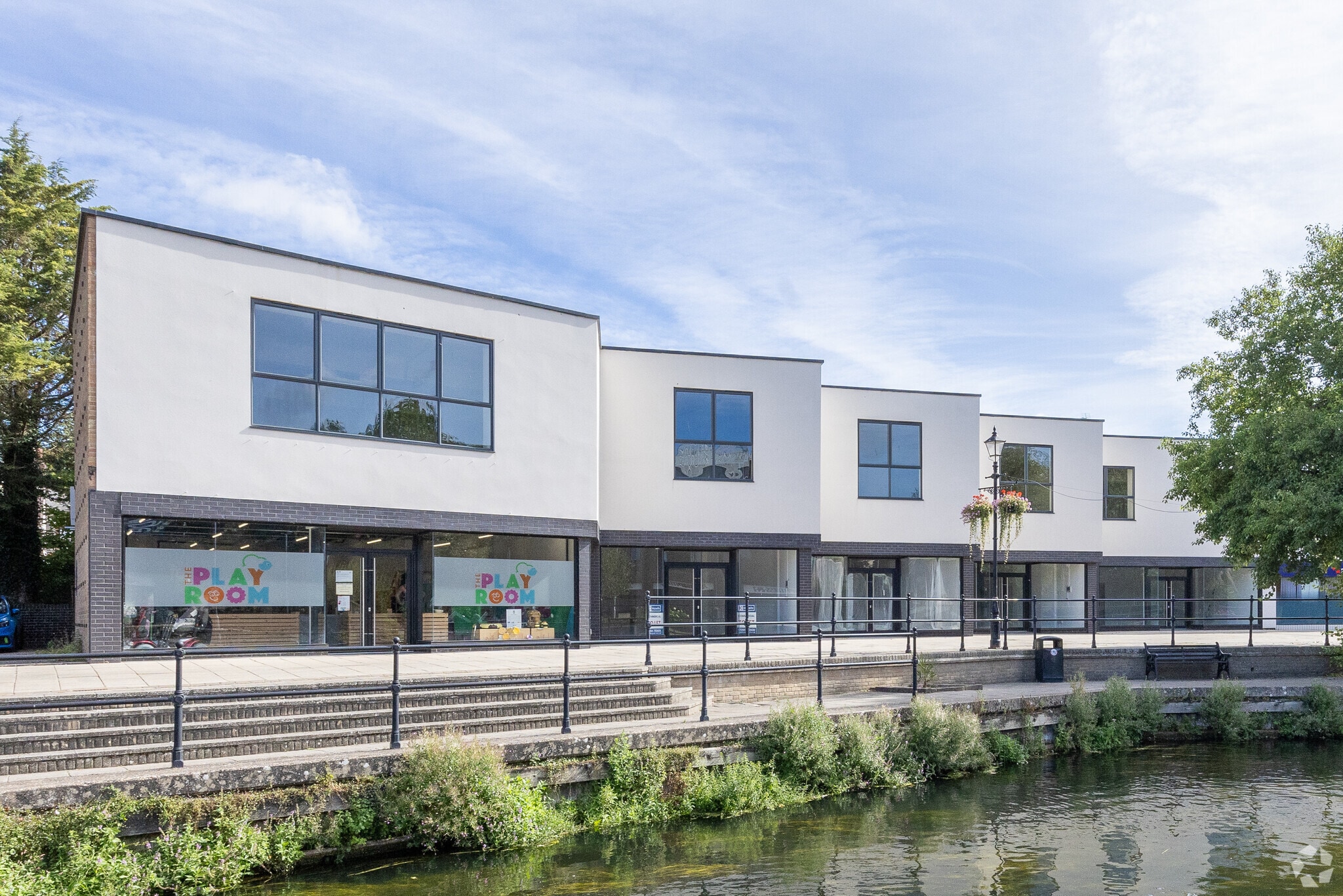 17 Riverside Walk, Thetford to rent Primary Photo- Image 1 of 3