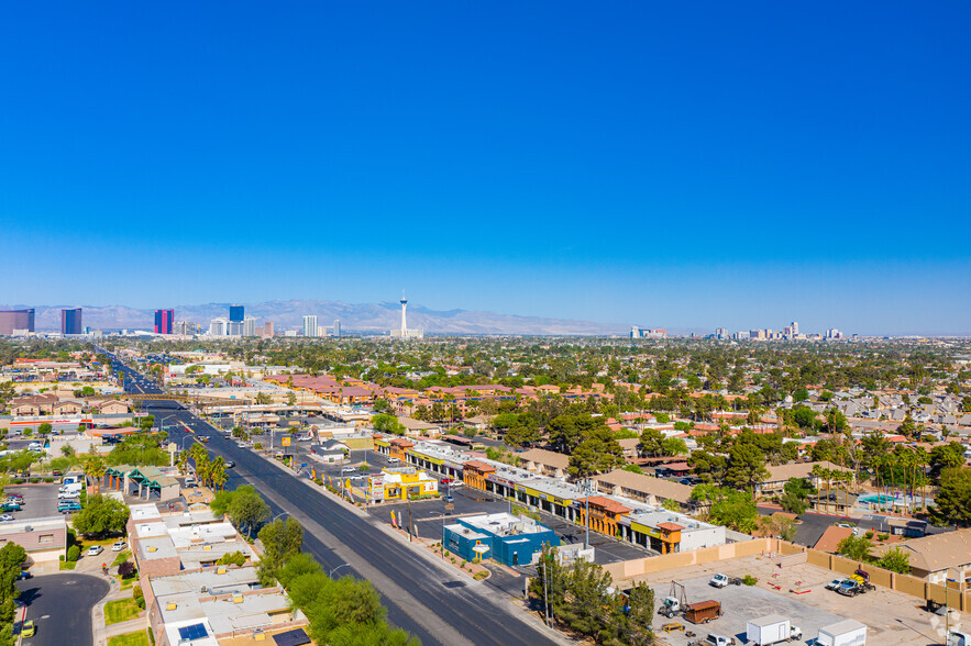 3242 E Desert Inn Rd, Las Vegas, NV for rent - Aerial - Image 3 of 4