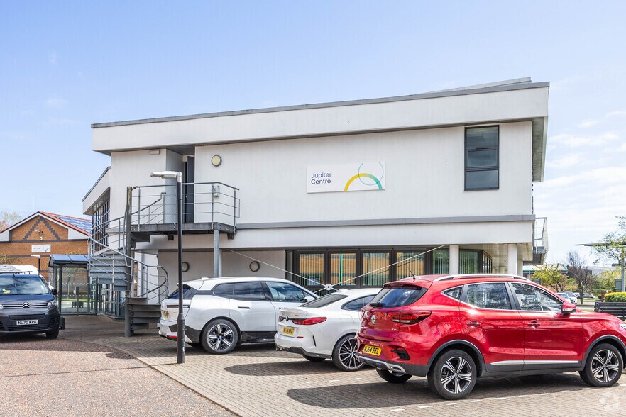 Wearfield, Sunderland to rent - Building Photo - Image 3 of 3