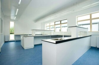 Chesterford Park, Little Chesterford to rent Interior Photo- Image 1 of 1