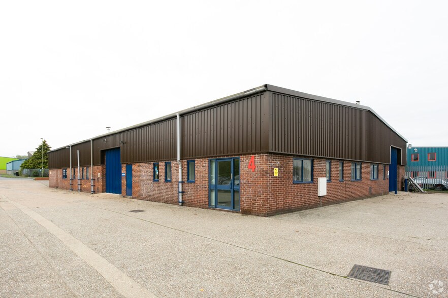 4 Galileo Park, Andover for sale - Primary Photo - Image 1 of 1