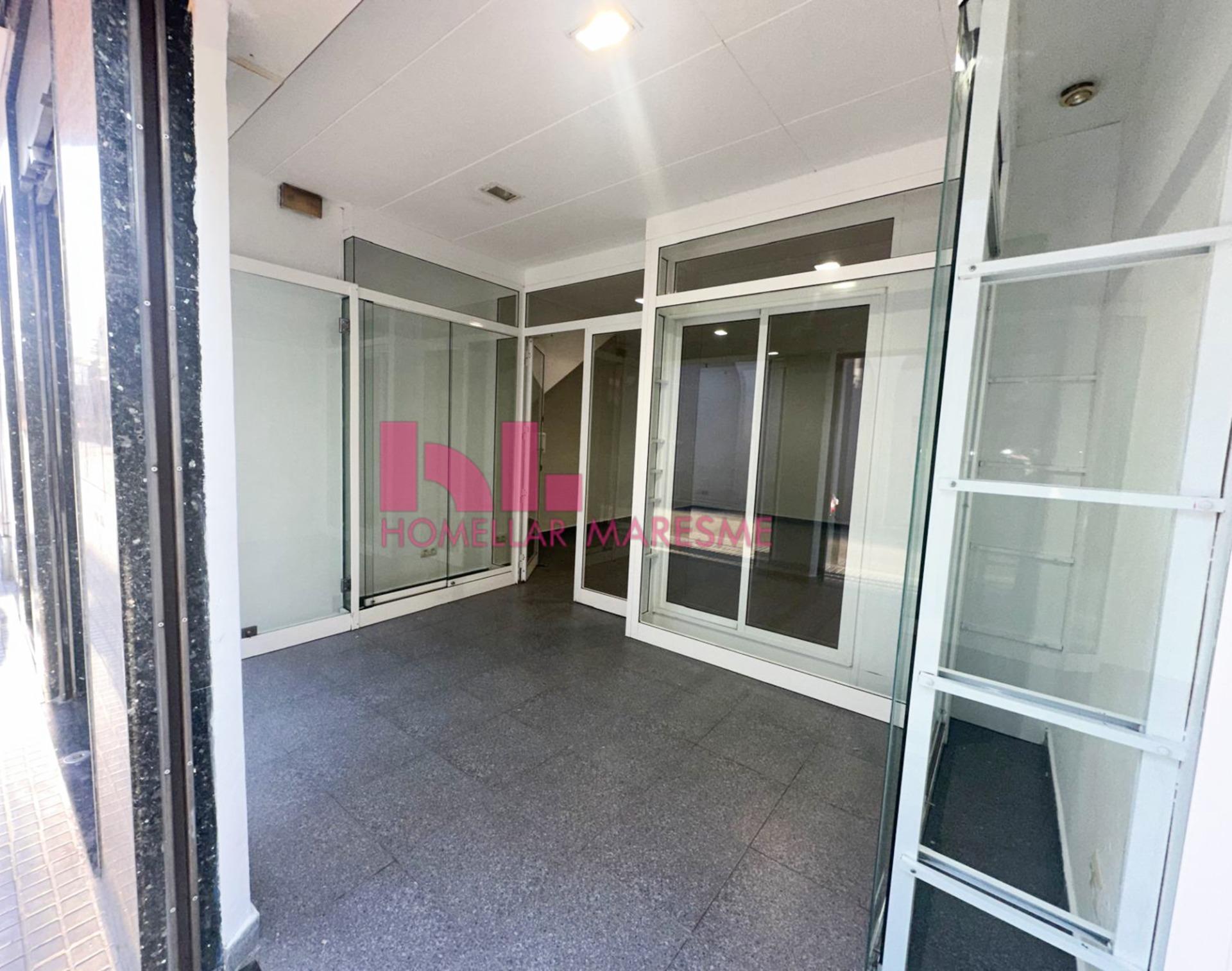 Retail in Calella, Barcelona to rent Interior Photo- Image 1 of 5
