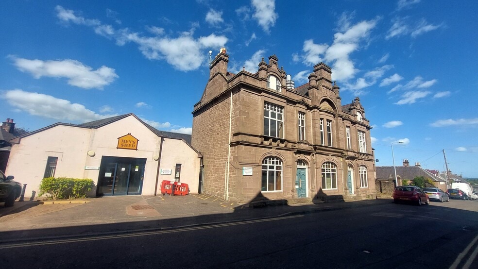 34-38 Bank St, Brechin to rent - Building Photo - Image 3 of 4