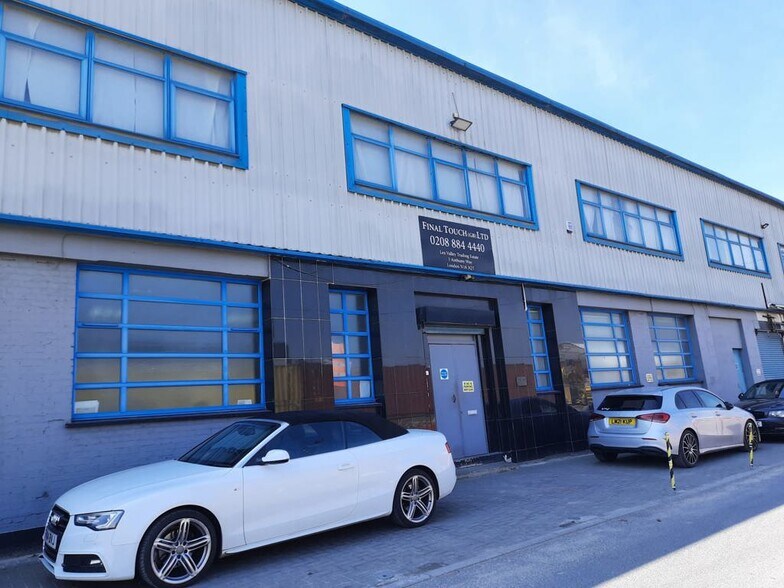 3 Anthony Way, London for sale - Building Photo - Image 3 of 12